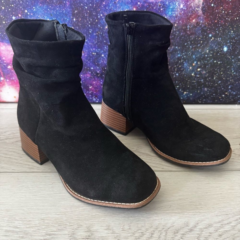 Steve Madden Luisa Black Micro Fiber Boots Girls Sz 3 Big Kid Block Heel